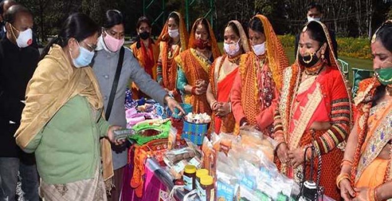  />
					</a>
					<a class=