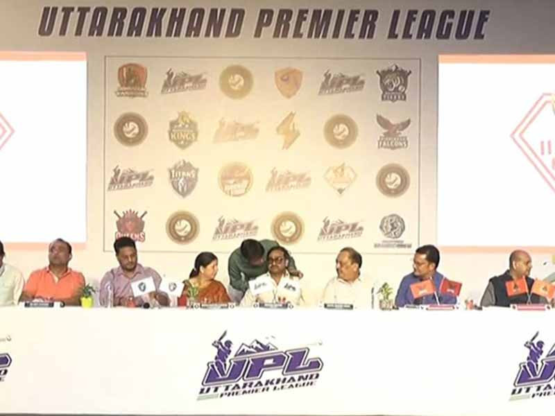  />
					</a>
					<a class=