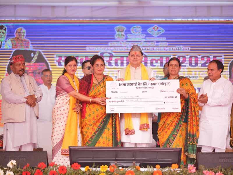  />
					</a>
					<a class=