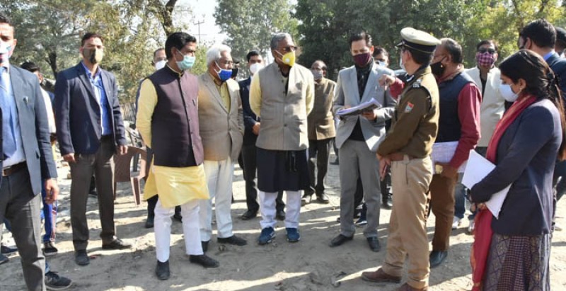  />
					</a>
					<a class=