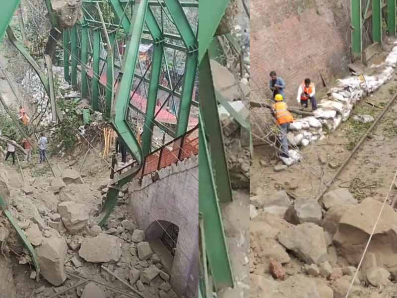  />
					</a>
					<a class=